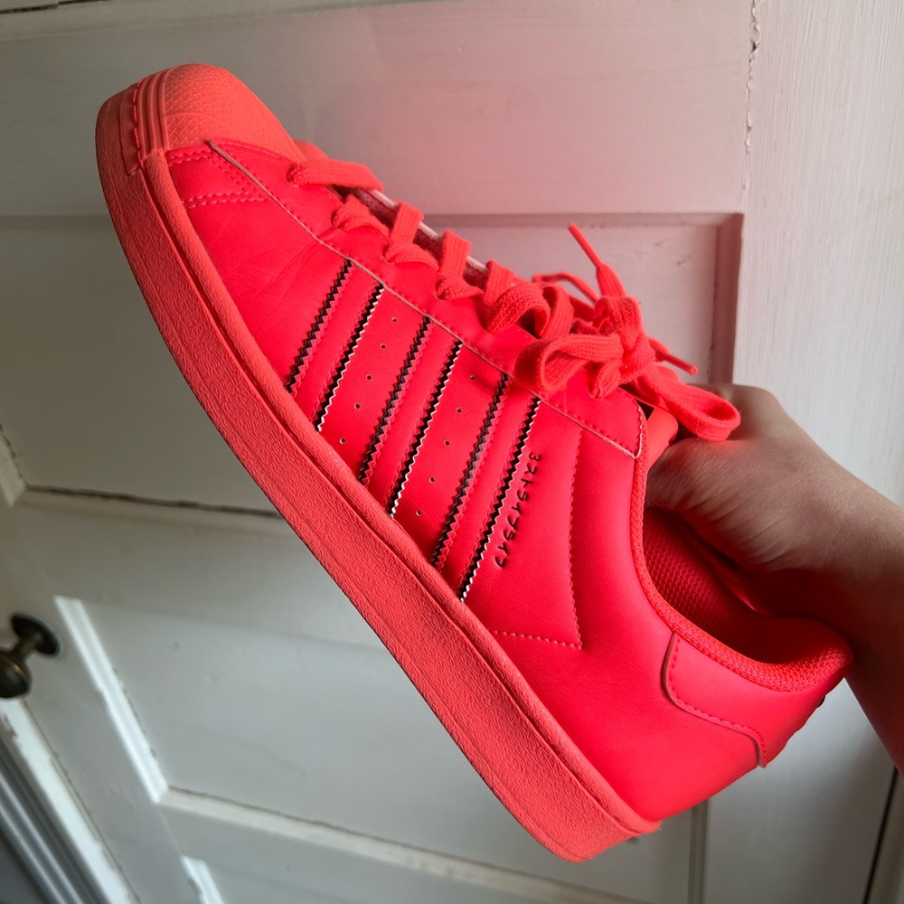 Adidas Superstar Turbo Men’s size 10.5 Salmon La Marque Aux 3 Bandes